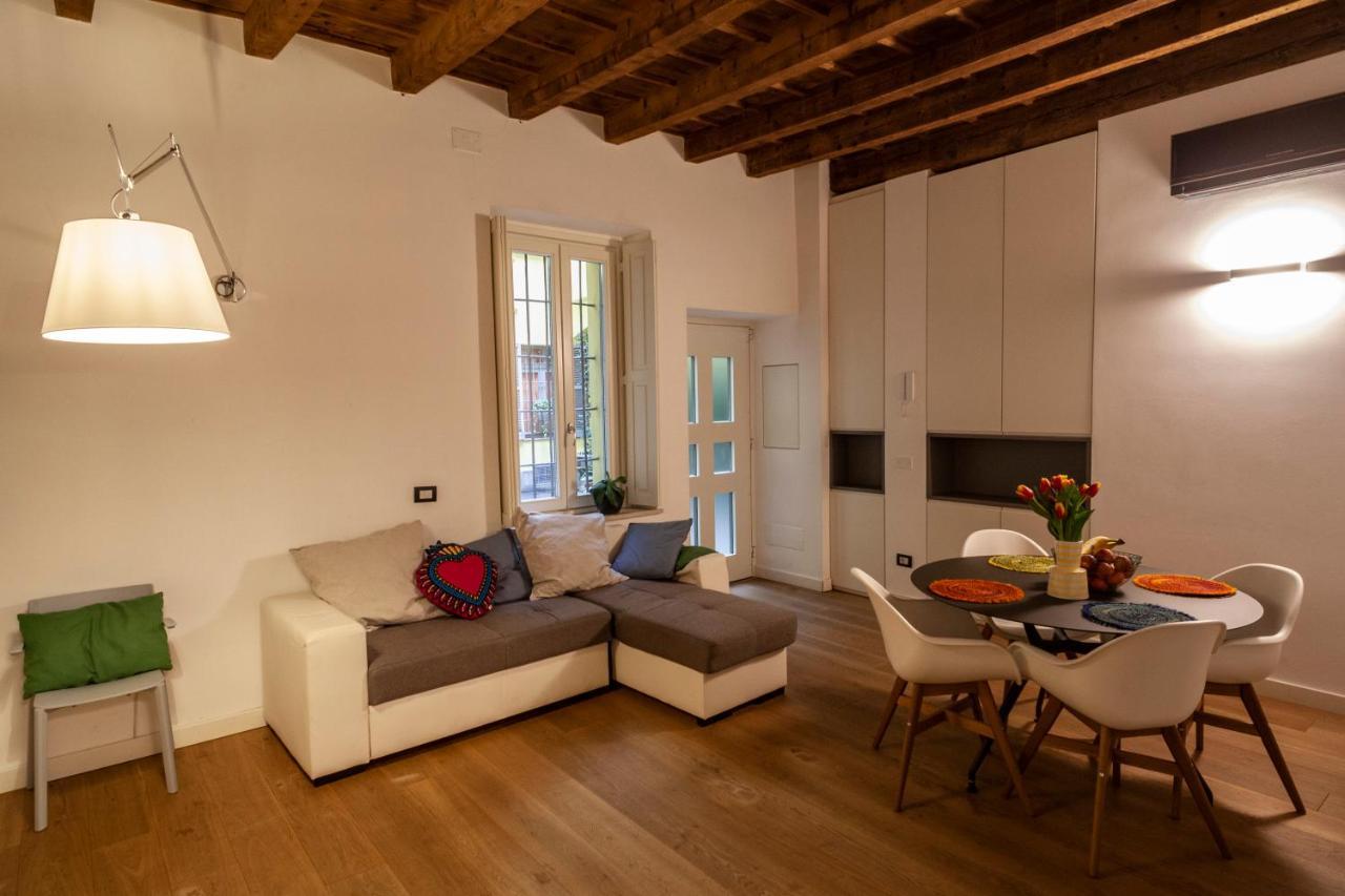 Corso Venezia, In Una Corte Esclusiva Riservata! Milão Exterior foto