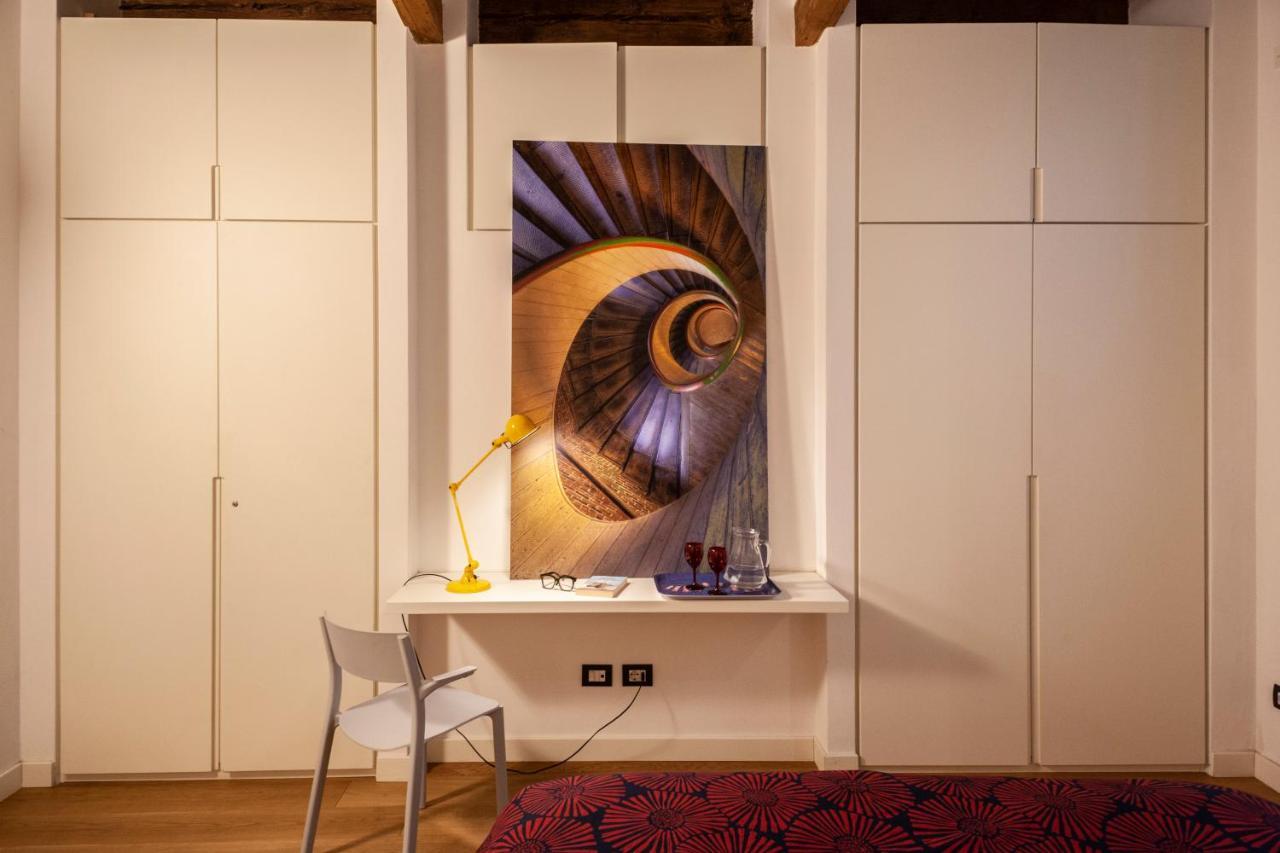 Corso Venezia, In Una Corte Esclusiva Riservata! Milão Exterior foto